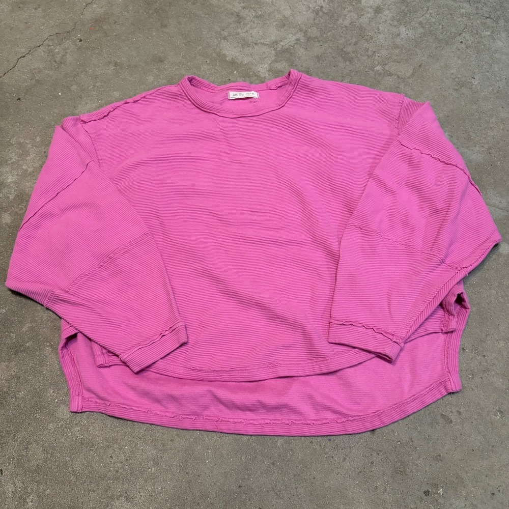 We The Free Top Women Medium Pink Ribbed Knit Oversized Exposed Seam Long Sleeve